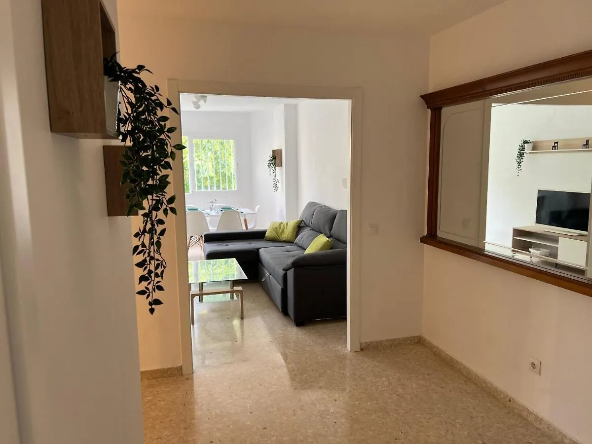 Apartment 3-Bedroom + Crib - Perfect For The Family Estepona Spain